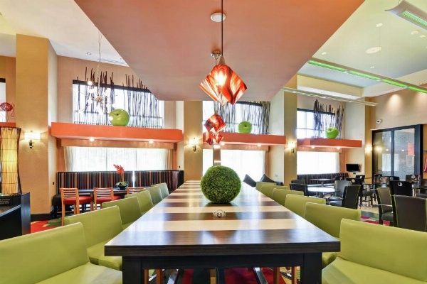 Hampton Inn By Hilton & Suites Raleigh Crabtree Valley image 14