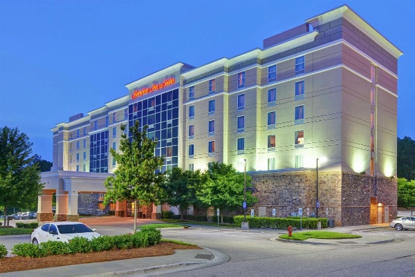 Hampton Inn By Hilton & Suites Raleigh Crabtree Valley image 3