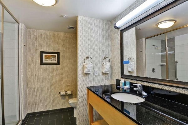 Hampton Inn By Hilton & Suites Raleigh Crabtree Valley image 30